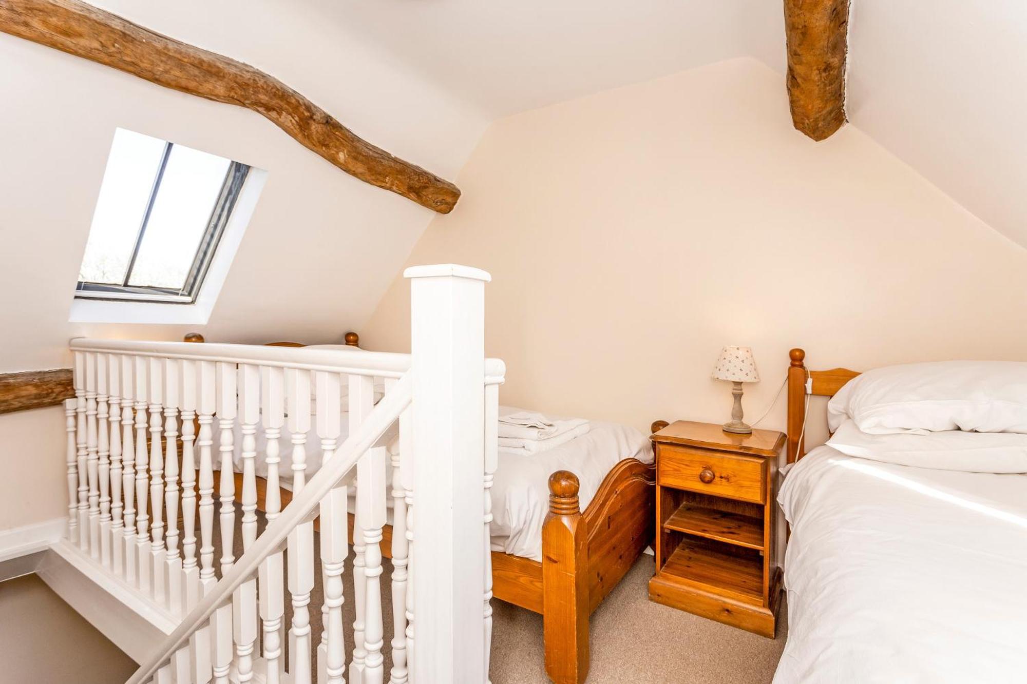 Bridge Farm Holiday Cottages Honeybourne Номер фото